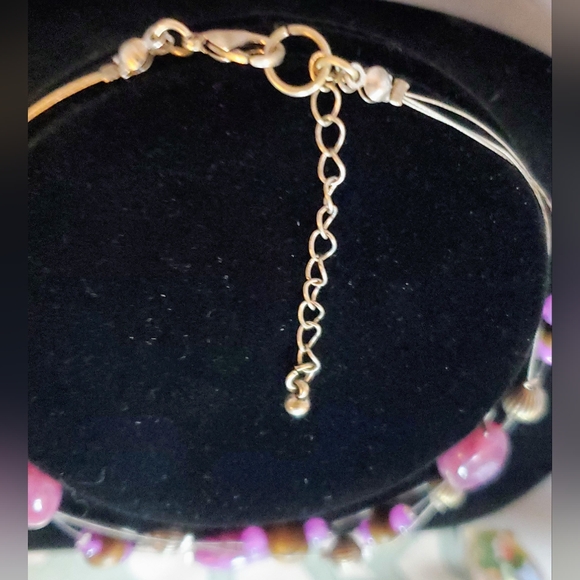 Vintage  Purple and Wooden Beaded Wire Strand Necklace - Picture 4 of 7